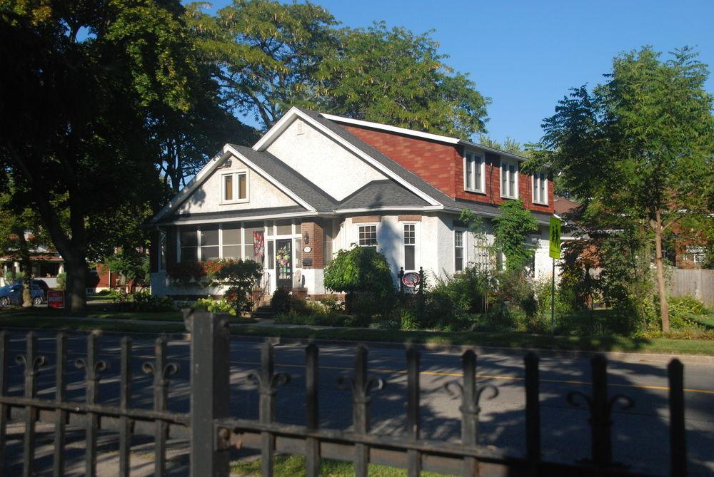 Talwood Manor B&B 科尔本港 外观 照片